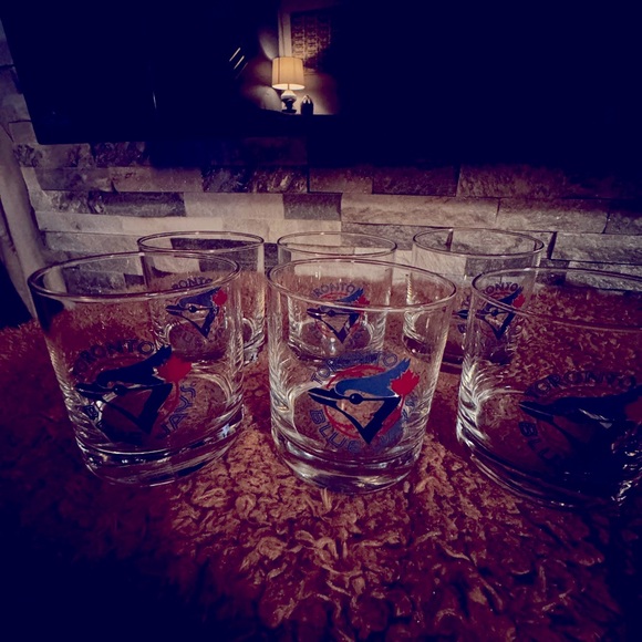 6 set Blue Jays Whisky glass Vintage and Hard to Find - Picture 1 of 2